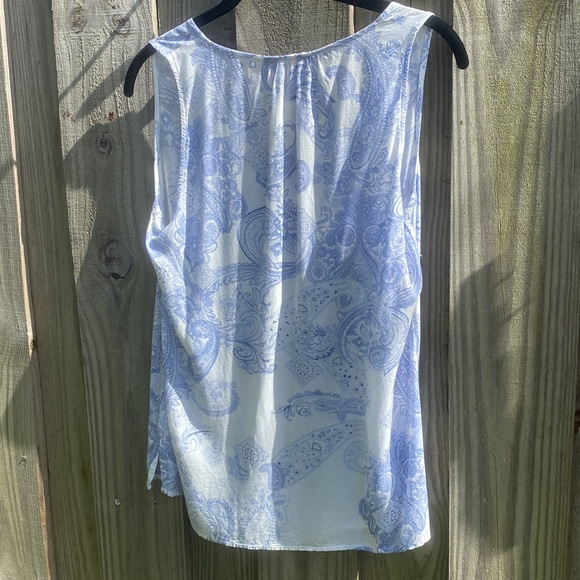Crosby by Mollie Burch Sleeveless Lightweight Top. Like new. Worn once. - Picture 2 of 8